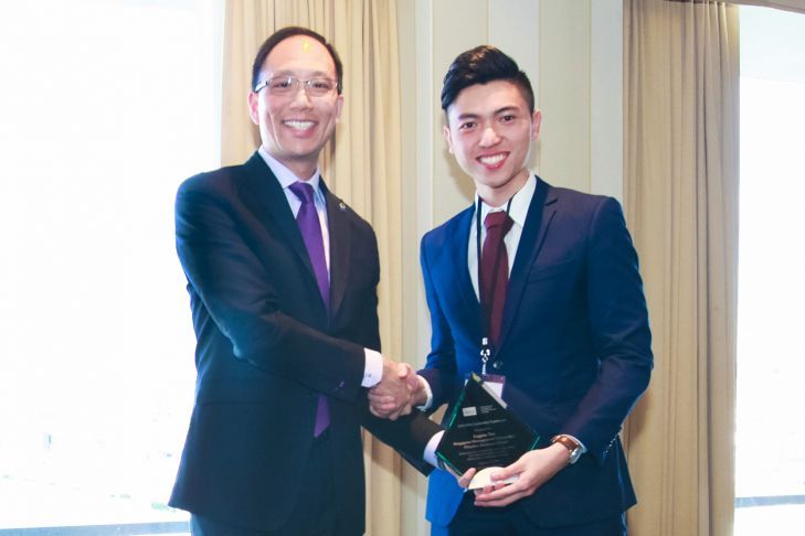 SMU’s Accountancy undergraduate Eugene Tan has won an award for outstanding scores for the certified management accountant examinations